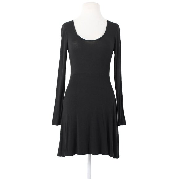 BCBGeneration Dress $68 Sz XS Black Round Neck Unlined Rayon Spandex Dress - Picture 1 of 16